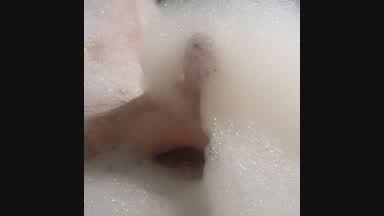 Jerking off in the bathtub