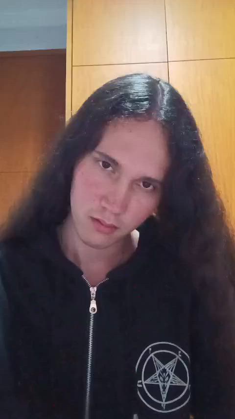 i love to jerk and cum