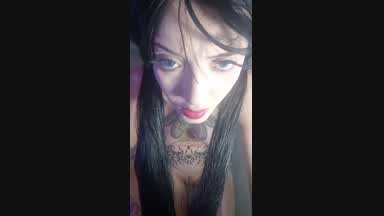 Oil in all body look pussy