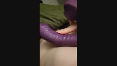 Play w/ cum on toy