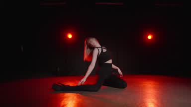 DANCE IN UR BED
