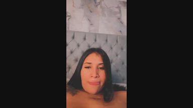 la indiia โ Masturbation with a dildo + Lush
