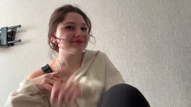 <3