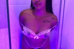 Can you imagine fucking in the shower? 🔥