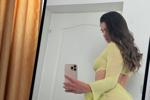 green dress
