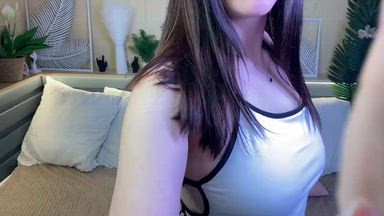 Hot oil show