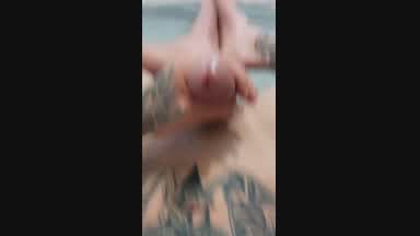 8 days cum show