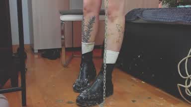Dirty boots and chain 2