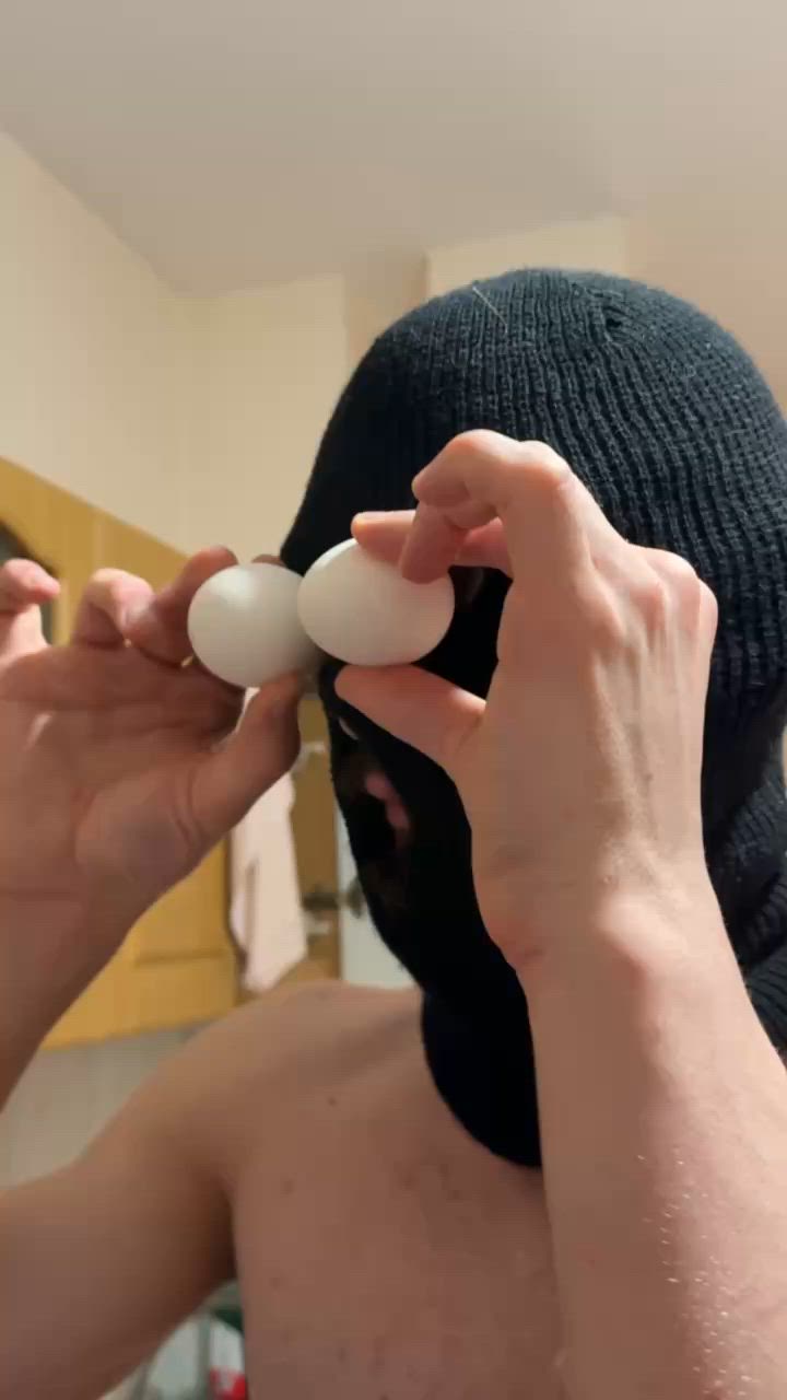 a little fun in the kitchen with eggs part №2