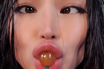 💋