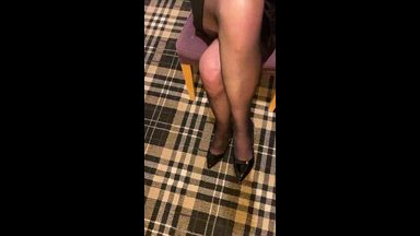Teasing you with my legs and nylons>