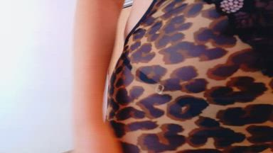 I’m feeling hot… come 😉
