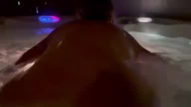 hot tub riding