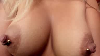 Tits