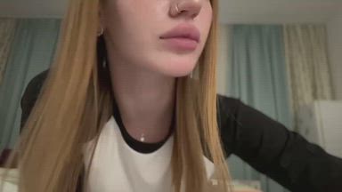 lesly โ Tease with tongue x3