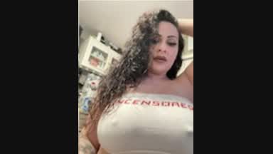 SHE LOVE MY DICK