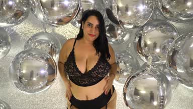 Soft, sensual, and unapologetically confident
