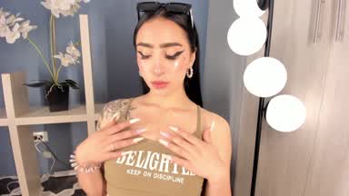 massage on my oily tits 🥵😈