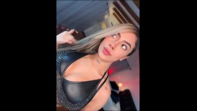 🖤