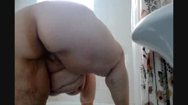 Naked Cleaning