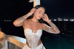 Issa on a little vacation<3