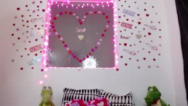 happy valentine day guys !!!