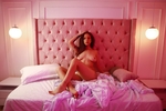 U pink girl naked
