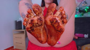 SHOW MY FEET DIRTY😵🤪