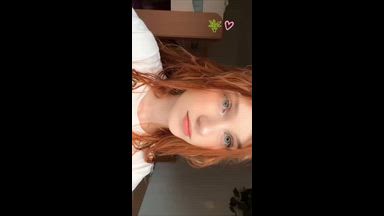 ><