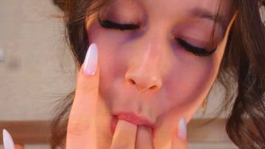 I imagine sucking your dick💦