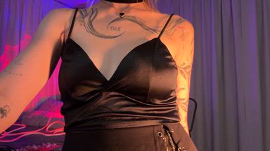 Enticing dance