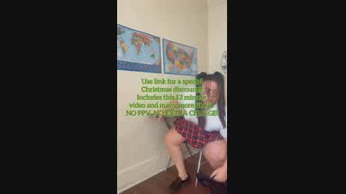Christmas link! https://onlyfans.com/sophiecooks