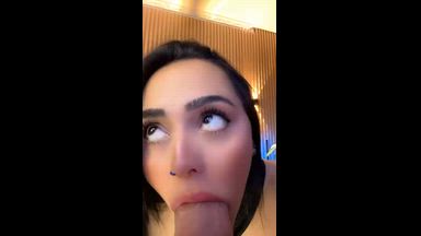 This is how I want to choke on your cock 🍆