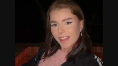leila — Come for a walk with me? 🌙