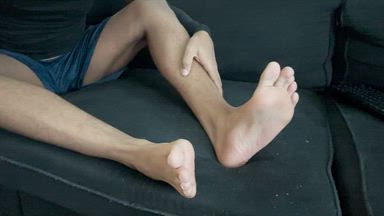 2 Minutes of Feet For Those Into It