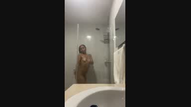 can you shower with me? 😈🍭💦