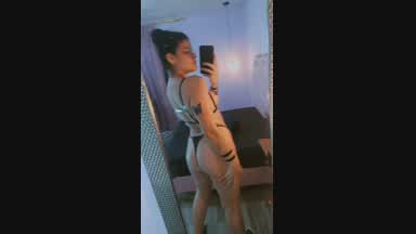 🍑🍑I am sexy but dangerous😎😎