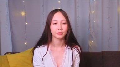 dirty girll suck finger