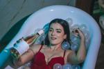 💦 Dripping Desire: Pure Seduction in the Tub 💋