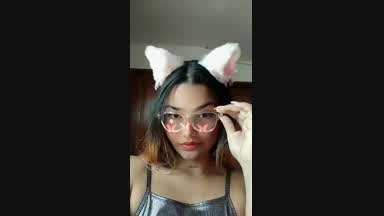 Kisses guys