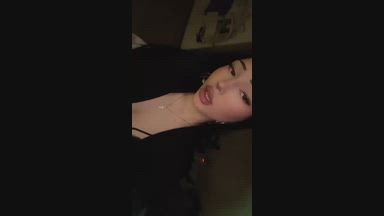 heeeey look at me!