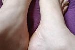 lilac nails