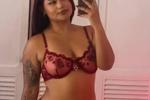 look my boobs