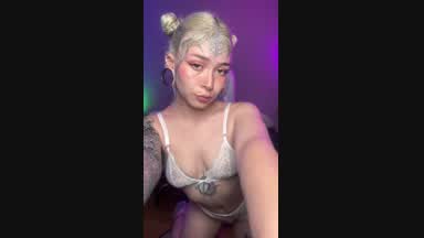 I show you the semen on the girl's face 🫵🏻🖤