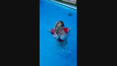 naked boobs in the pool, slow motion