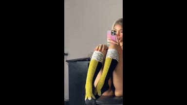 Mmm