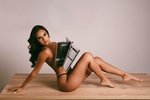 Reading with me? 📚😈