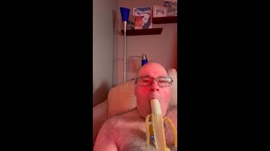 Lion’s Banana Time