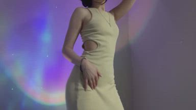 What do you think about my dress?