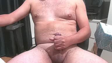 Could not hold that huge cum anymore